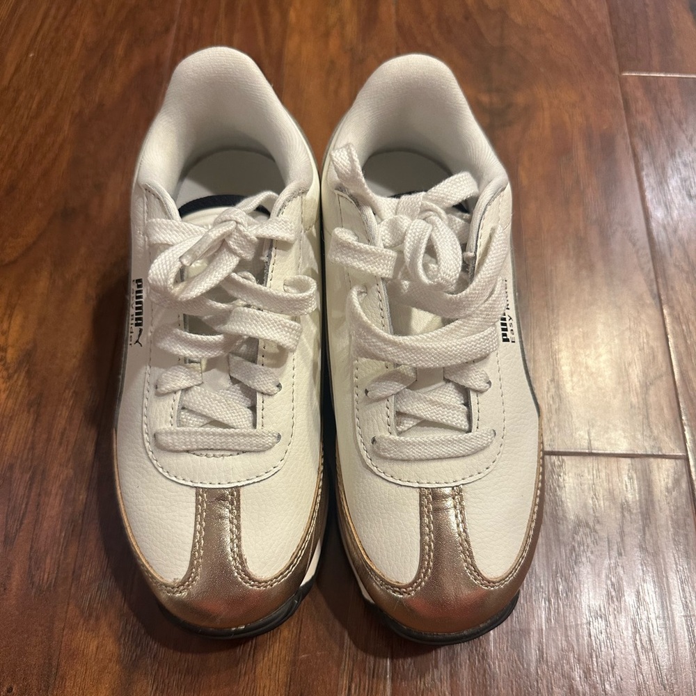 Children's Pumas